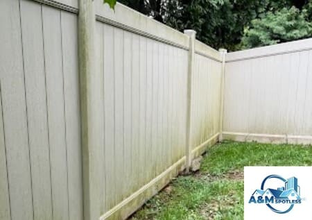 Fence pressure washing in bethlehem pa clean wood vinyl fencing safely