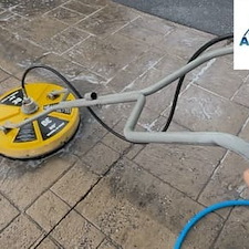 5 Reasons to Power Wash Your PA Driveway in 2025